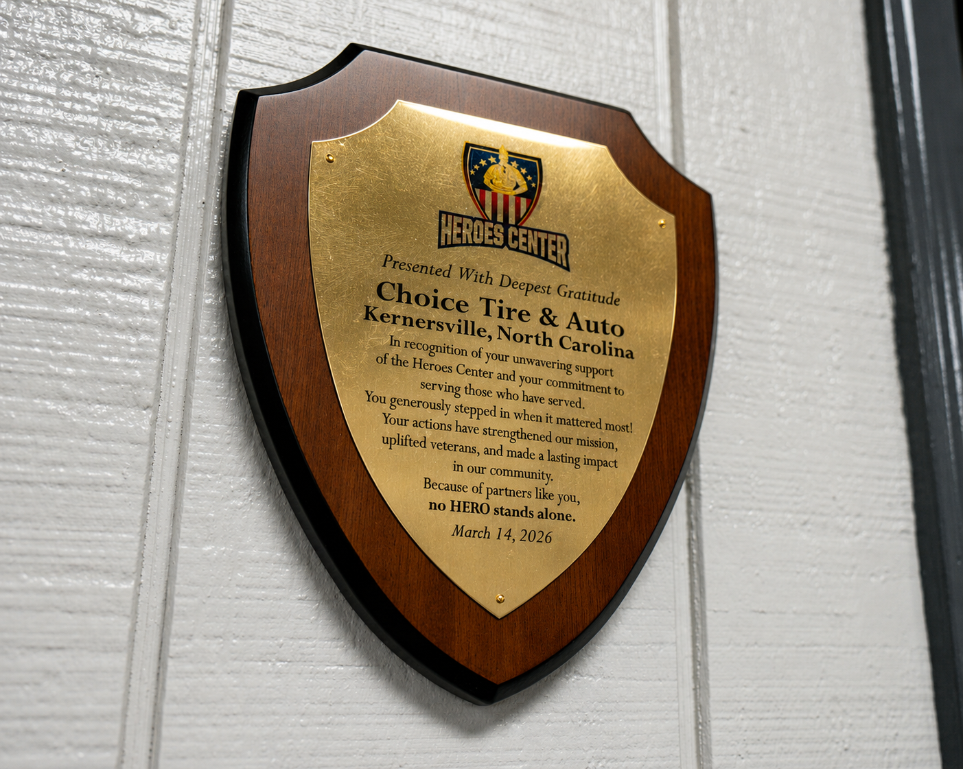 Heroes Center award presented to Choice Tire & Automotive